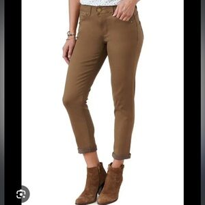 Democracy Absolution Ankle Skimmer in Ginger Snap NWOT